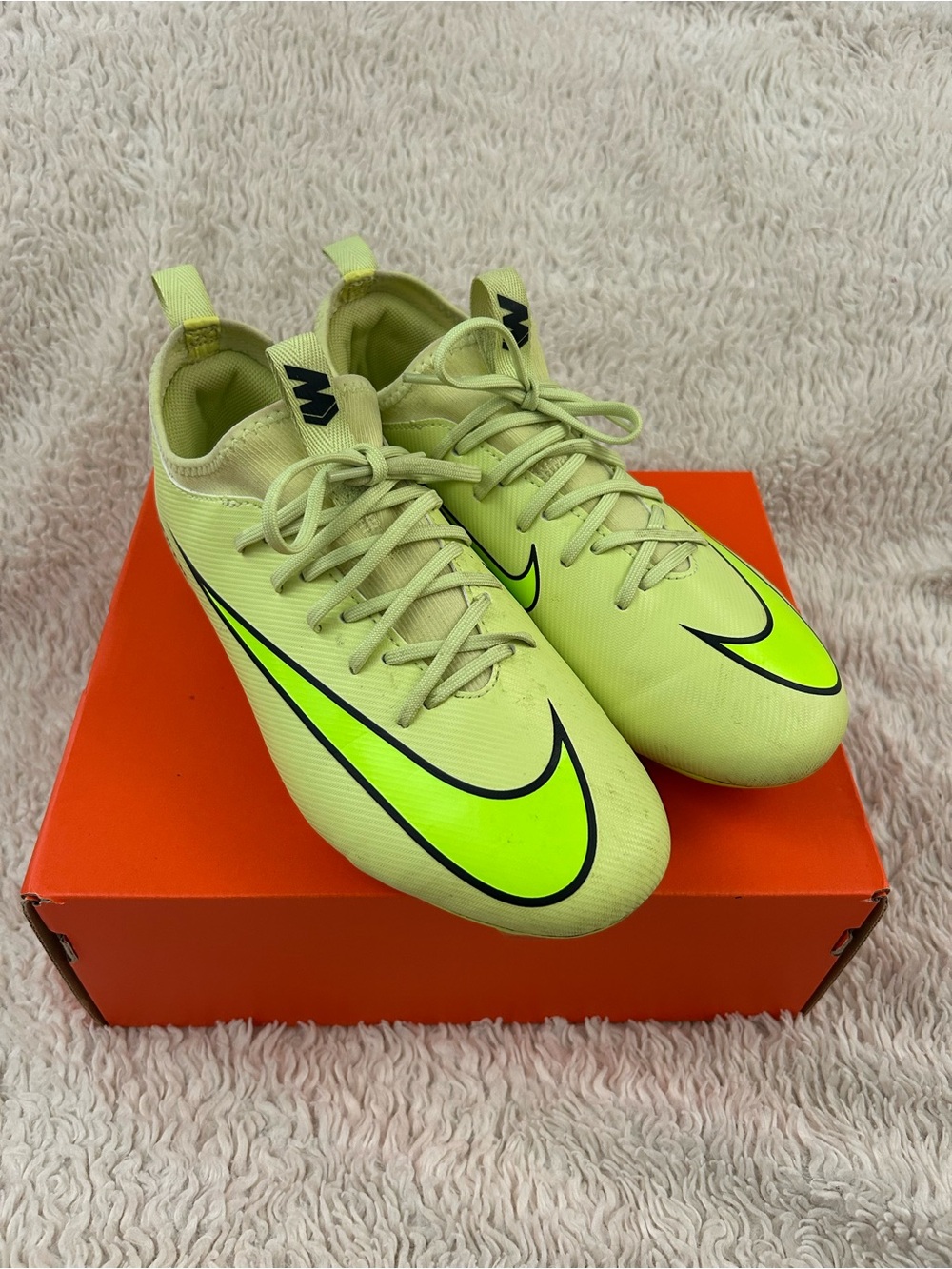 Kids Nike Mercurial Zoom Vapor 16 Academy FG/MG Soccer Cleats